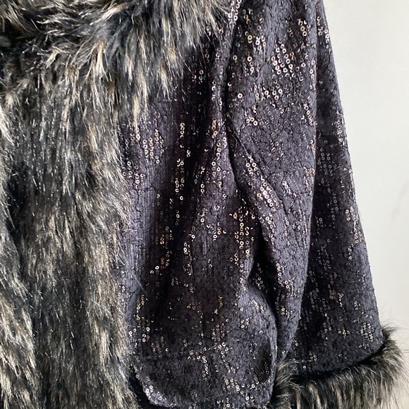 Giambattista Valli for impulse fur and sequin coat size xs - Picture 3 of 6
